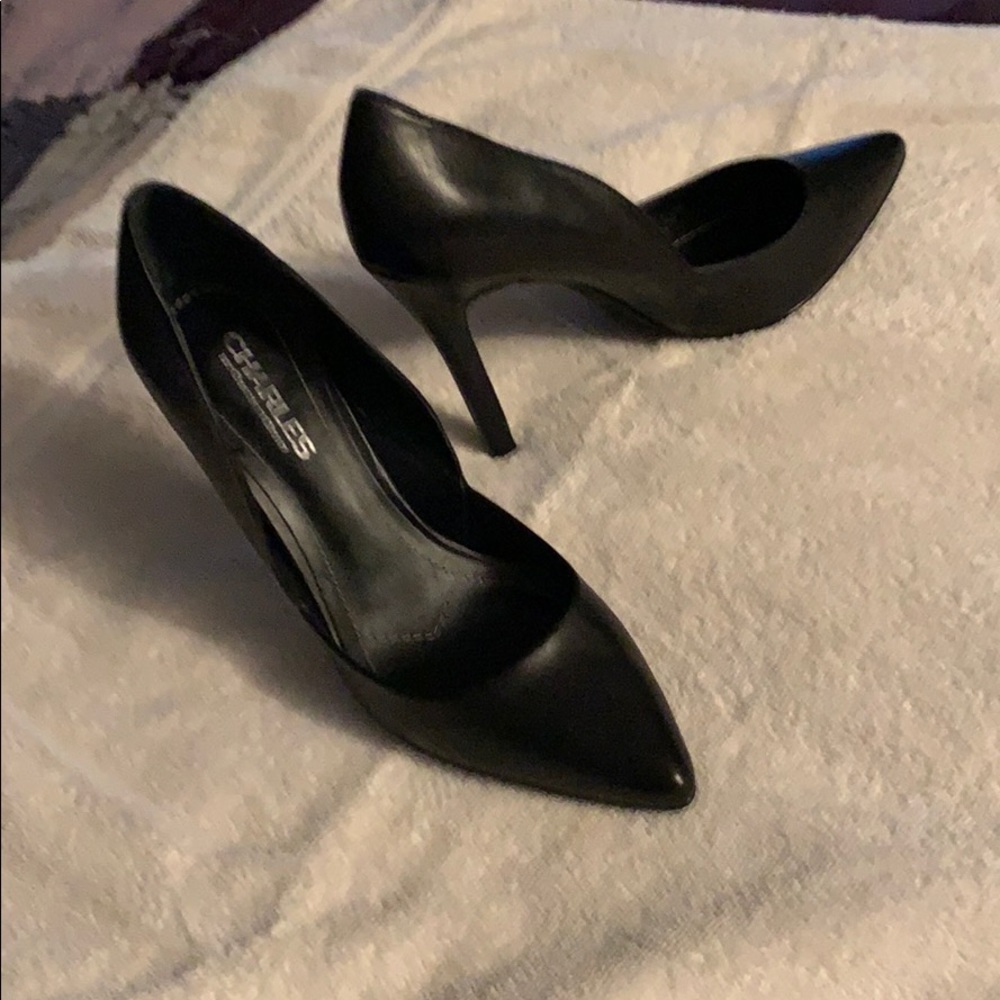 Charles David black stiletto